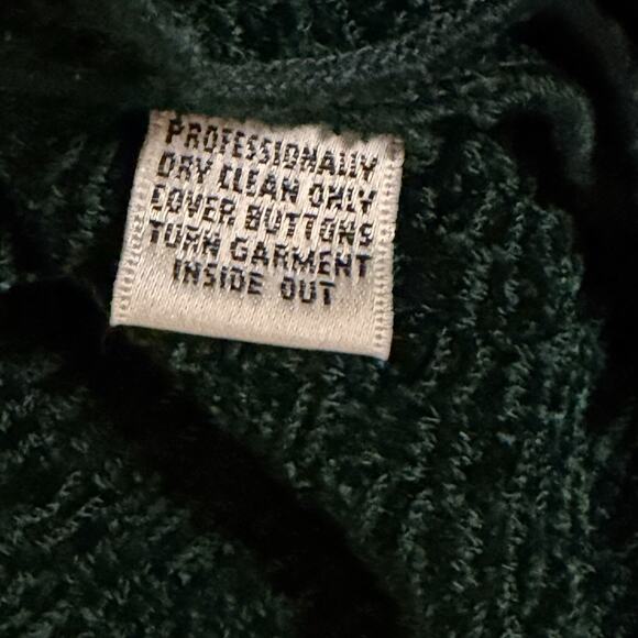 St. John Dark Emerald Green Knit Jacket Gold Tone Embellished Cropped Size 4 Vtg - Picture 12 of 12